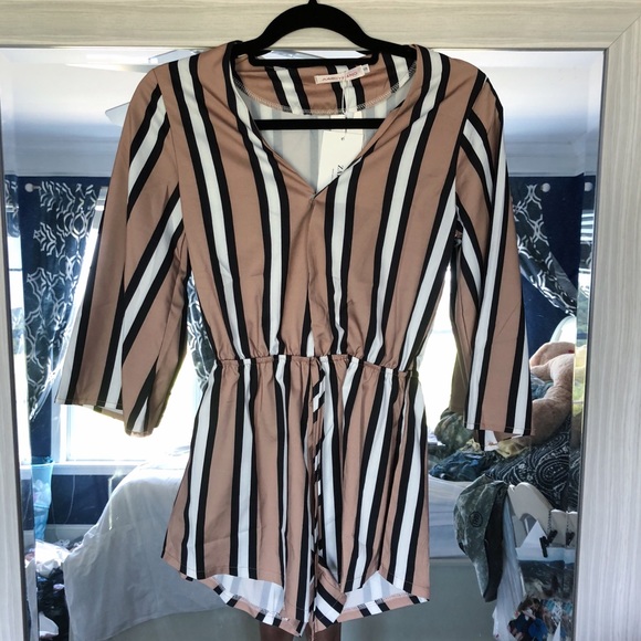 Striped Romper - Picture 4 of 4